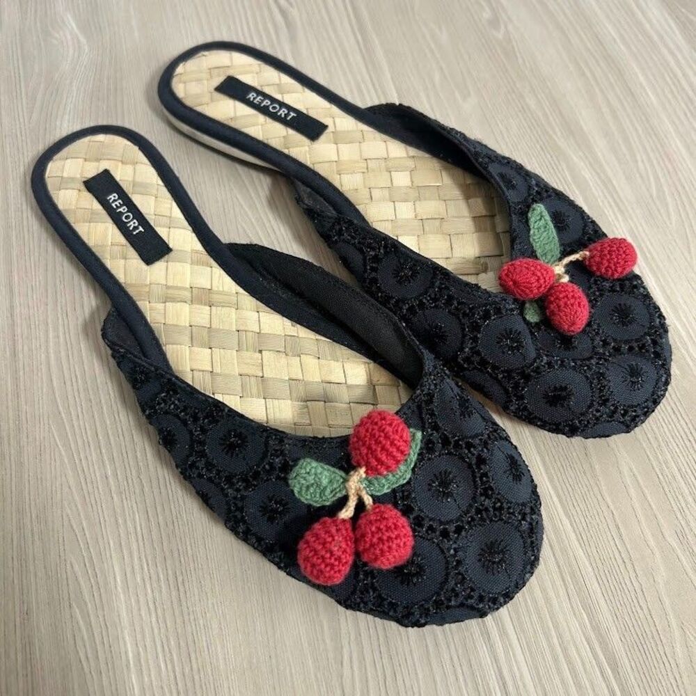 VTG Y2K Report Cherry Crochet Slip On Flats 8 Black Slides Ballet Coquette Mules